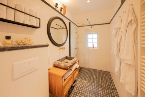 Badezimmer Erdgeschoss