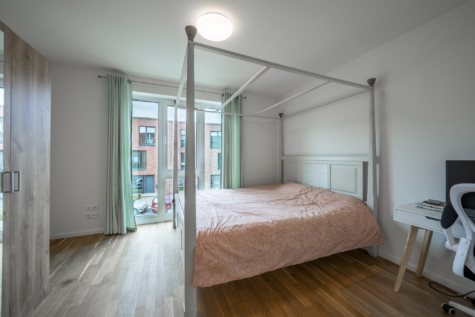 Schlafzimmer (2)