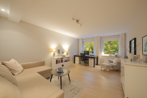 Arbeits-/Schlafzimmer