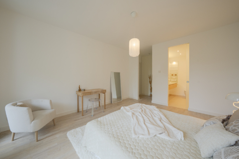 Schlafzimmer mit Bad Ensuite