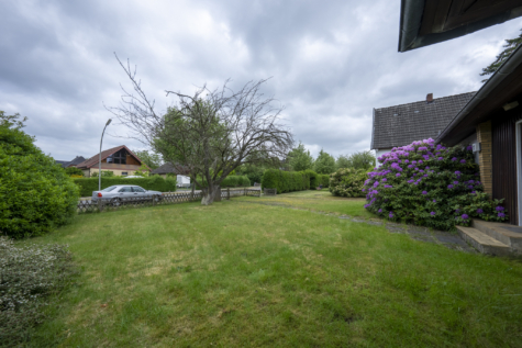 vorderer Gartenbereich